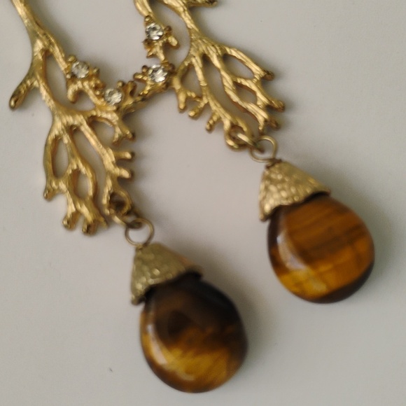 Tiger Eye Teardrop Style with branch and rhinestones - Picture 2 of 6